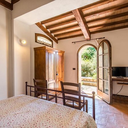 Glicine Apartment Podere Giardino Montalcino Exterior foto