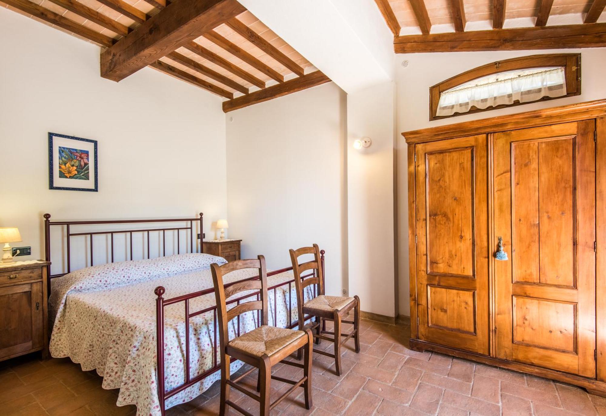 Glicine Apartment Podere Giardino Montalcino Exterior foto